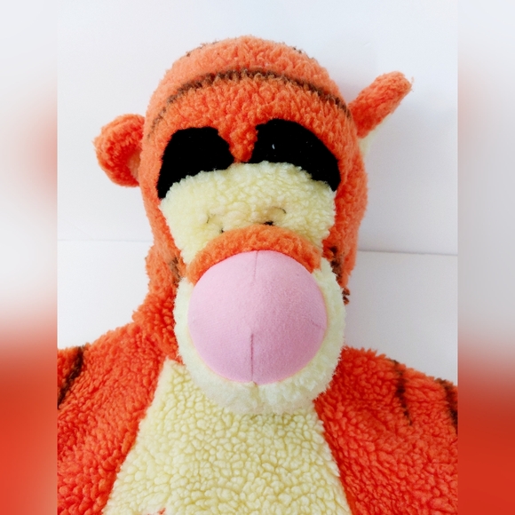 Deluxe Plush Tigger Costume size 2T-4T Disney Winnie The Pooh Halloween y2k - Picture 4 of 8